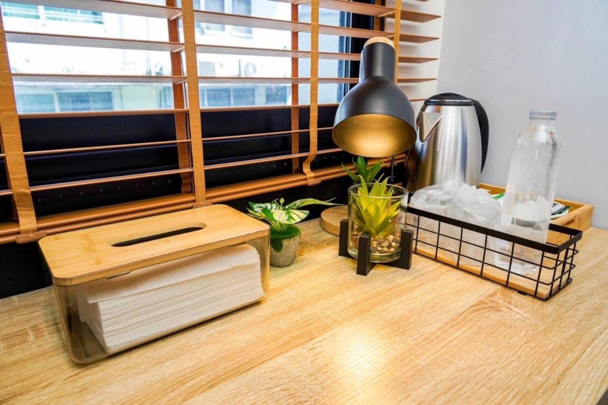 Bnb98 Silom Hotel Bangkok Kültér fotó