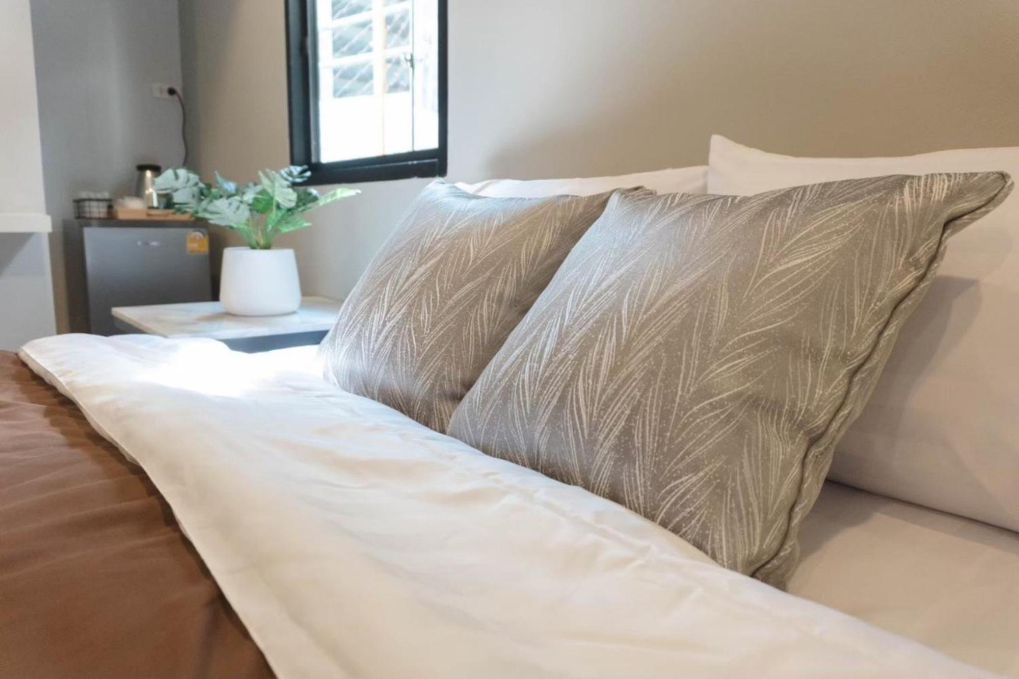 Bnb98 Silom Hotel Bangkok Kültér fotó